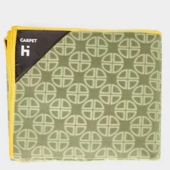 Hi Gear Hampton 8 Deluxe Carpet