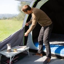 Coleman Meadowood 4 Person Tent With Blackout Bedrooms -Field Store go 409170 g